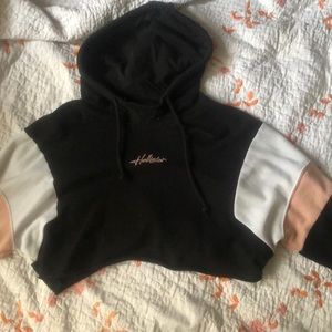 Hollister vintage cropped hoodie black Large